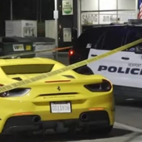 SoCal: Shots Fired After Victims in Rolls-Royce, Ferrari Robbed at Same Newport…