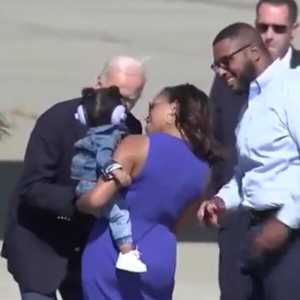 He Can’t Help Himself: Joe Biden Sniffs Baby in Pennsylvania (VIDEO) |…