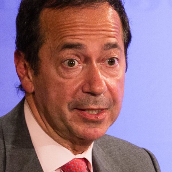 Billionaire John Paulson says the Fed can ‘transfer aggressively’ on price cuts