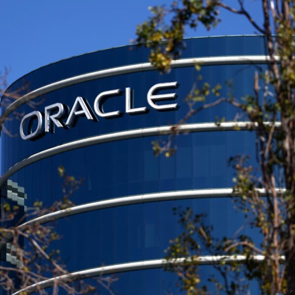 Oracle designing information heart that may be powered by 3 small nuclear…