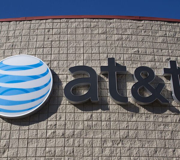 Communications Workers of America withdraws from mediation with AT&T By Reuters –…