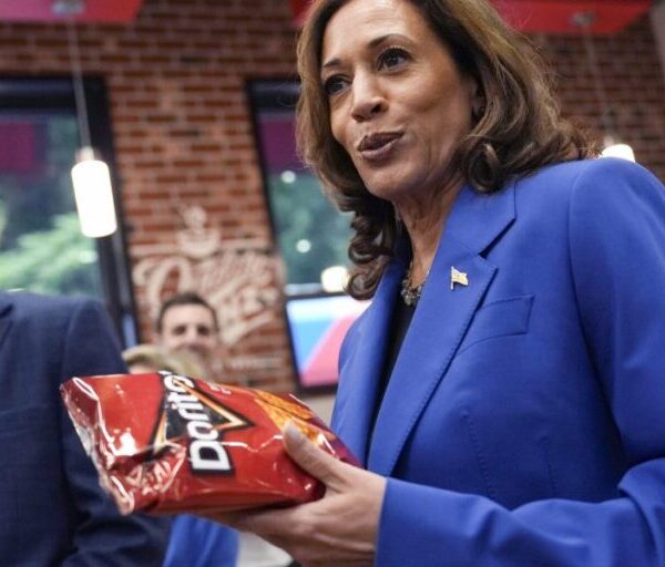 Kamala Harris shares weird cooking secret on marketing campaign path – Investorempires.com