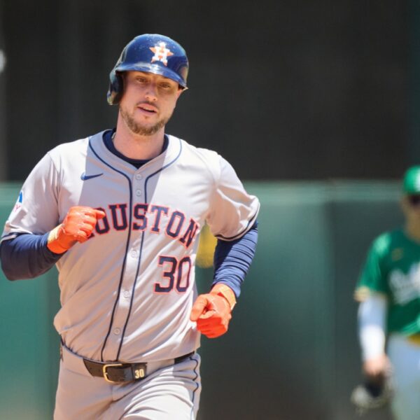 Astros reinstate OF Kyle Tucker (shin fracture)