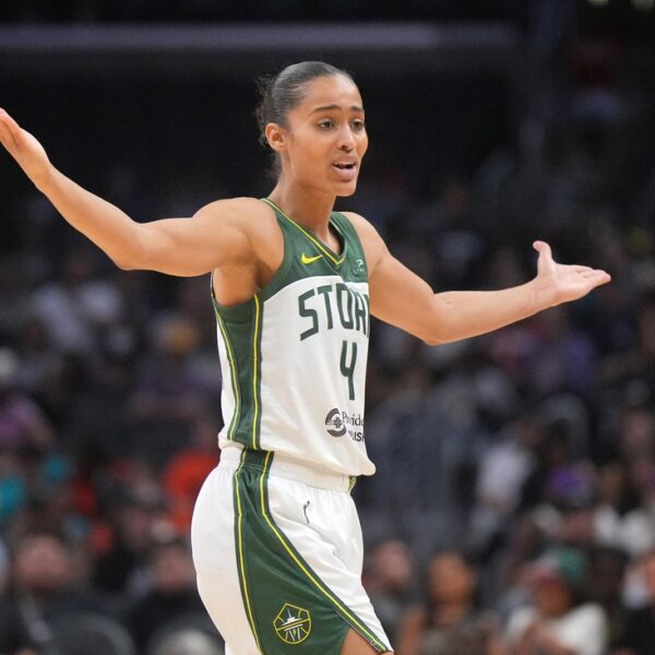 Skylar Diggins-Smith, Storm push for playoff seeding with Wings up subsequent