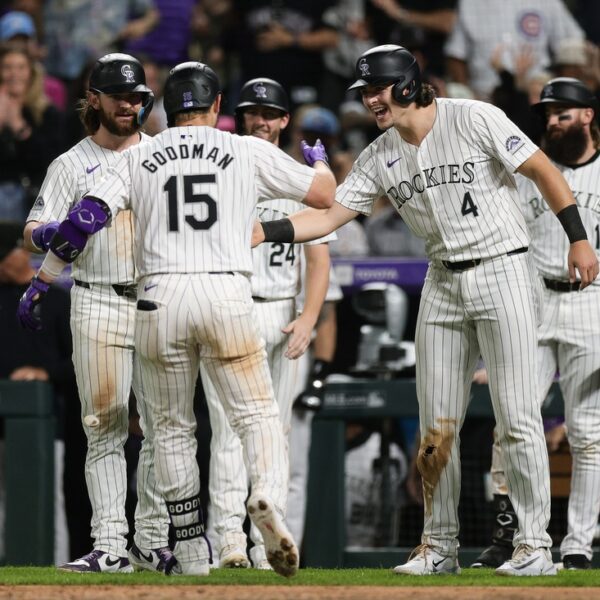 Rockies looking uncommon sweep vs. fading Cubs