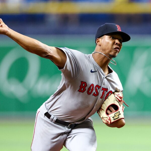 Red Sox look to maintain slim playoff hopes alive in Toronto