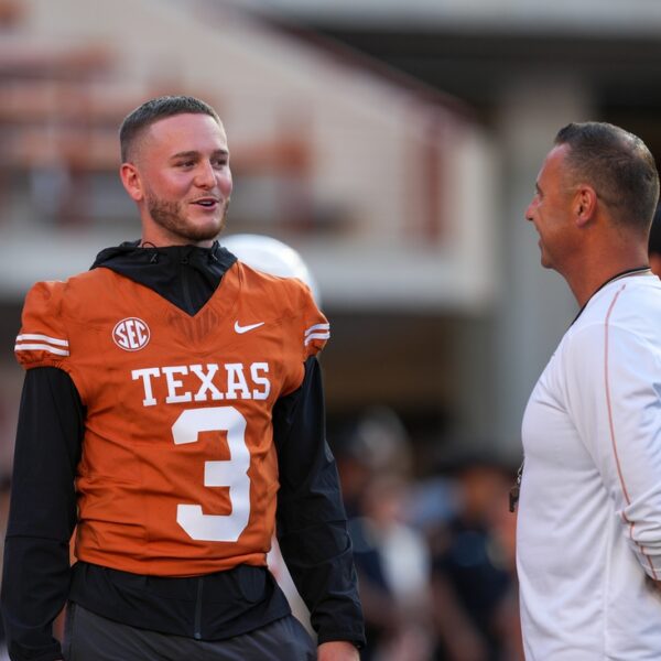 Report: QB Quinn Ewers (belly) probably out for No. 1 Texas