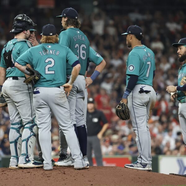 With focus shifted to wild card, Mariners tackle Astros