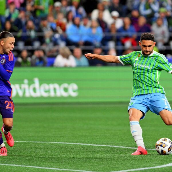 Paul Rothrock’s objective lifts Sounders over Dynamo; each clinch playoff spot