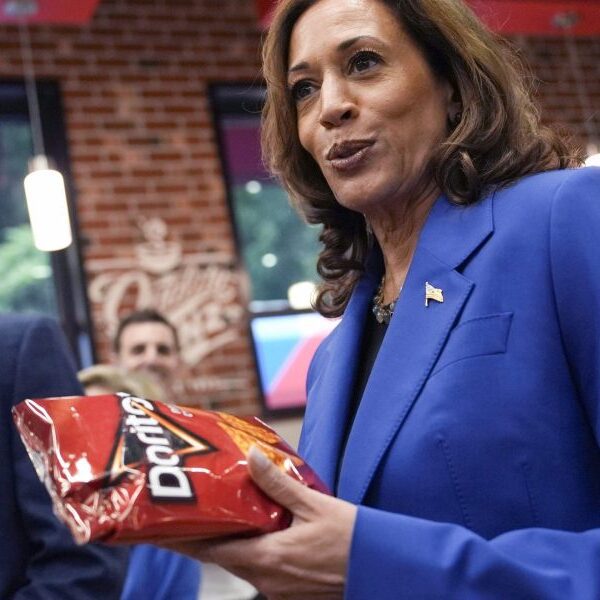 Kamala Harris shares weird cooking secret on marketing campaign path