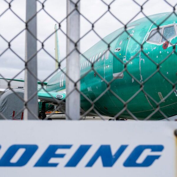 New Boeing CEO shakes up management, publicizes first departure