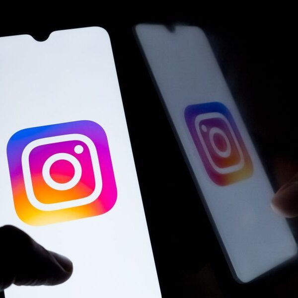 Instagram makes teen accounts personal by default