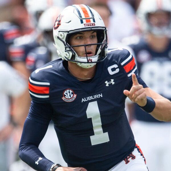 Auburn quarterback Payton Thorne says sports activities bettors have despatched him Venmo…