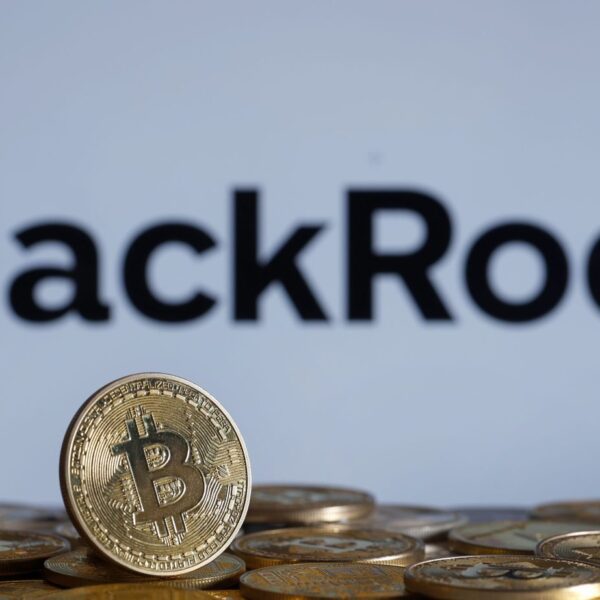 BlackRock Dismisses Bitcoin’s Risk Label, Calls It A Smart Investor Play