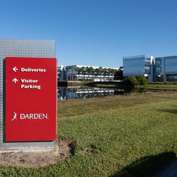 Darden Restaurants: Partnership With Uber Could Bring Incremental Sales (NYSE:DRI)