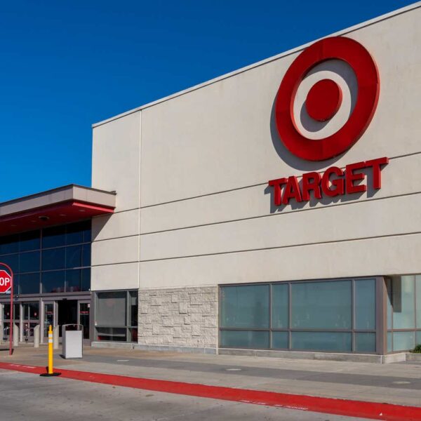 Wall Street Lunch: Target To Hire 100,000 Seasonal Members (undefined:TGT)