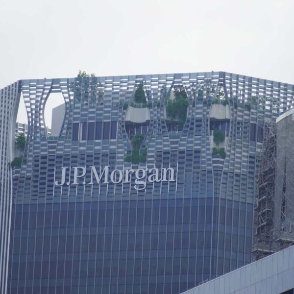 JPMorgan: Swapping A 5% Yield For A 5.9% Yield (NYSE:JPM)