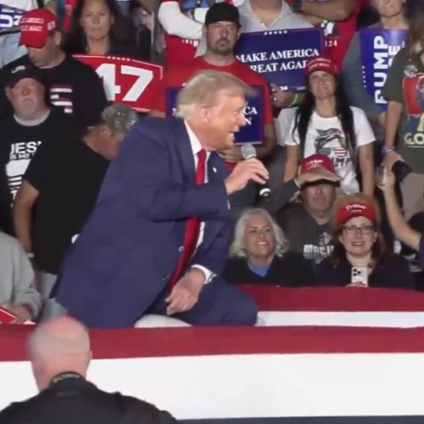 WATCH: “We Are Going to CLOSE THE BORDER” – Trump Takes Question…