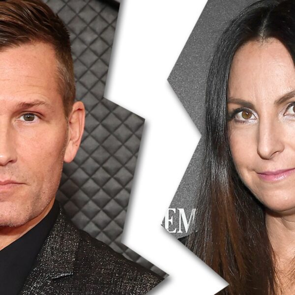 DJ Kaskade’s Wife Files for Divorce