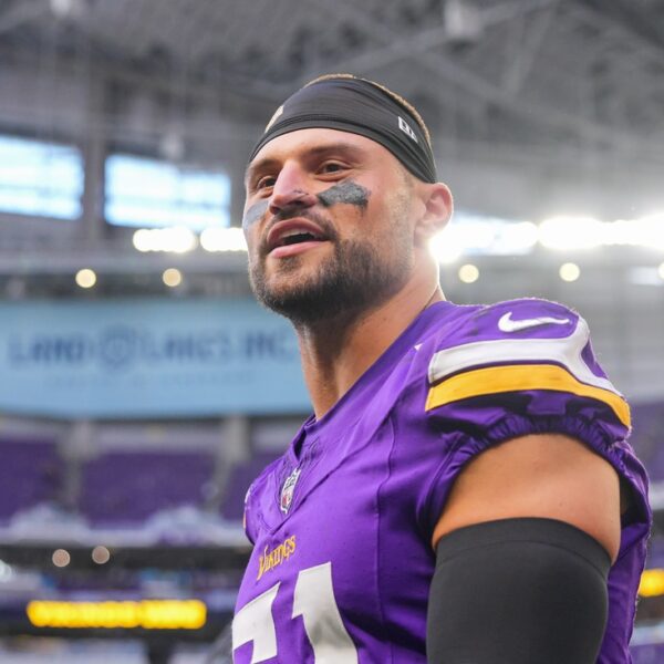 Report: Vikings LB Blake Cashman (turf toe) anticipated out vs. Lions