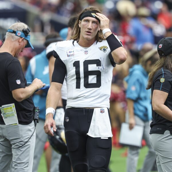 Streaking once more, Jaguars QB Trevor Lawrence retains religion in U-turn