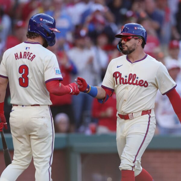 Mets pummel Phillies’ bullpen for 6-2 victory