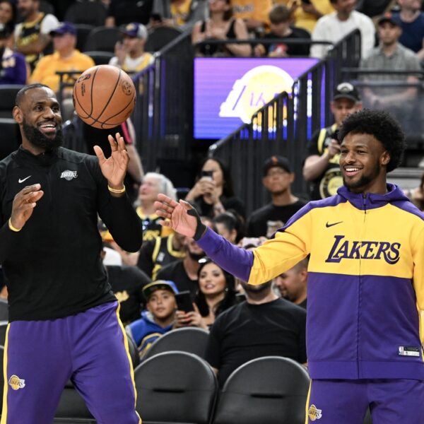 Lights on LeBron, Bronny James as Lakers open vs. Wolves