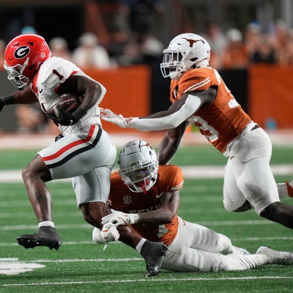 Top 25 roundup: No. 5 Georgia rumbles previous No. 1 Texas