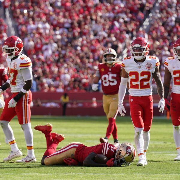 49ers lose WRs Brandon Aiyuk, Deebo Samuel throughout loss to Chiefs