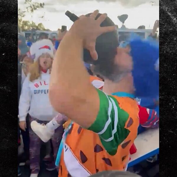 Jason Kelce Does Bowling Ball Shot At Bills Tailgate