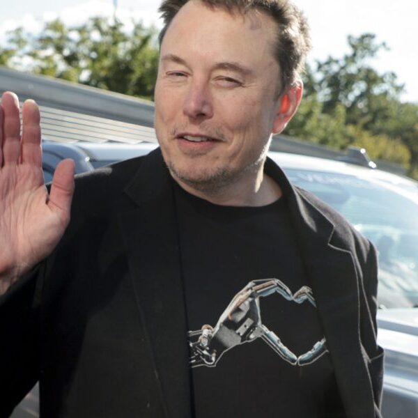 Elon Musk’s X cannot escape $417,000 Australian fantastic in dangerous posts case