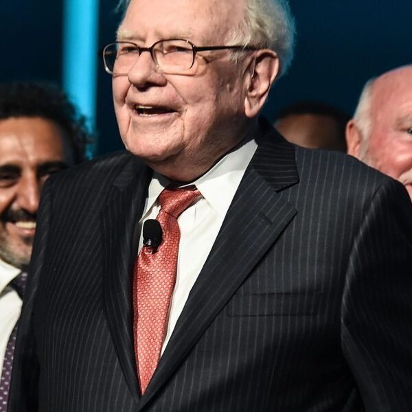 Warren Buffett shares: Berkshire buys extra Sirius shares