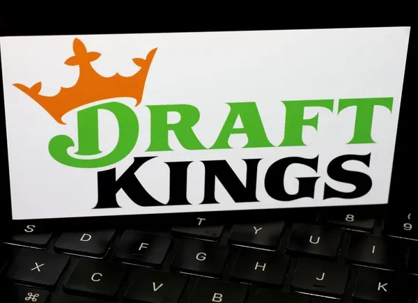 Social media posts price DraftKings $200,000