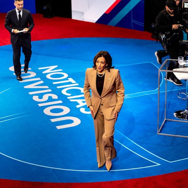 Harris makes pitch to Latino voters at Univision city corridor: Top 5…