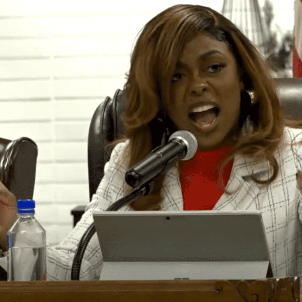 Scandal-plagued Illinois ‘tremendous mayor’ Tiffany Henyard proclaims she’s going to run for…