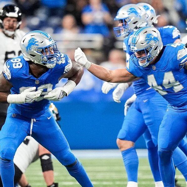 Lions dance their method to blowout win over Jaguars