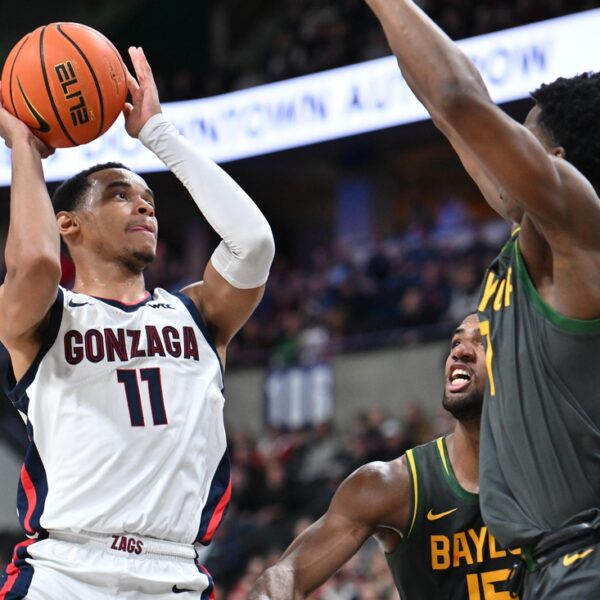 No. 6 Gonzaga’s offense overwhelms No. 8 Baylor 101-63