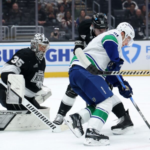 Canucks down Kings, full sweep of California journey