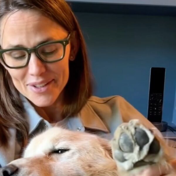 Jennifer Garner’s Dog Birdie Dies But Not Before Daughter Says Goodbye