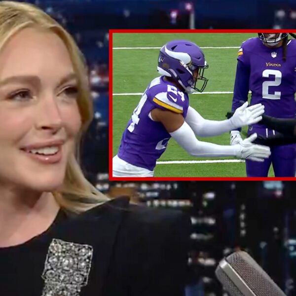 Lindsay Lohan Praises Vikings’ ‘Parent Trap’ INT Celebration, ‘It’s So Cool’