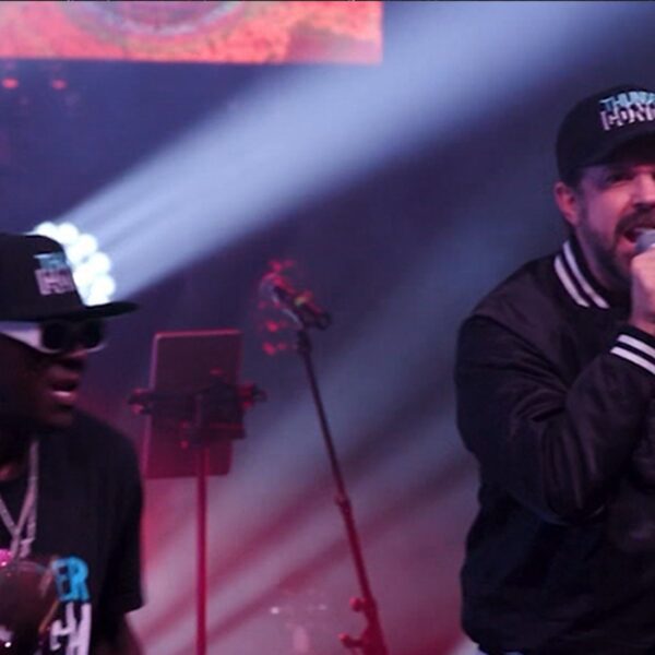 Flavor Flav, Jason Sudeikis Perform Public Enemy Hit at Charity Event, Raise…