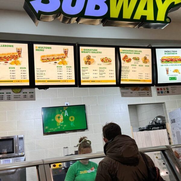 Subway restaurant chain’s CEO Chidsey retires, changed by interim chief