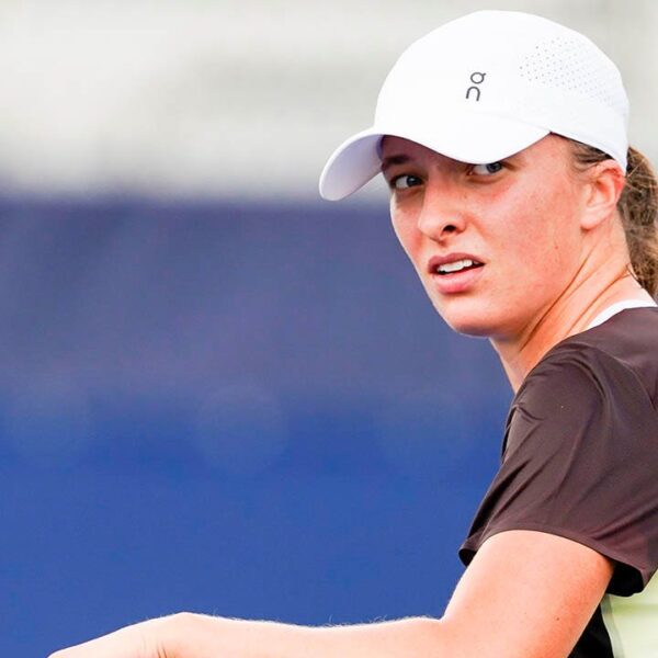 Tennis star Iga Swiatek accepts 1-month suspension for banned substance