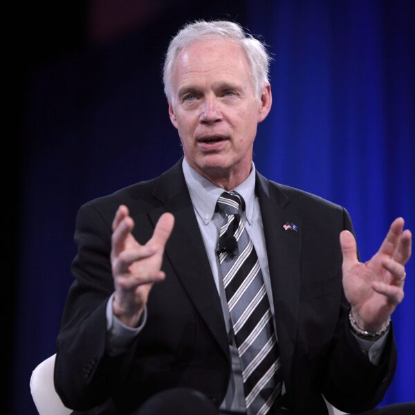 Sen. Ron Johnson Vows to Subpoena CDC, FDA, and HHS Over COVID-19…