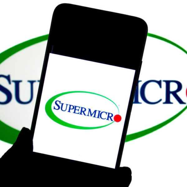 Super Micro inventory surges as firm recordsdata plan to keep away from…