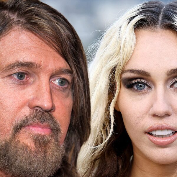 Billy Ray Cyrus Wishes Miley A Happy Birthday Amid Alleged Estrangement