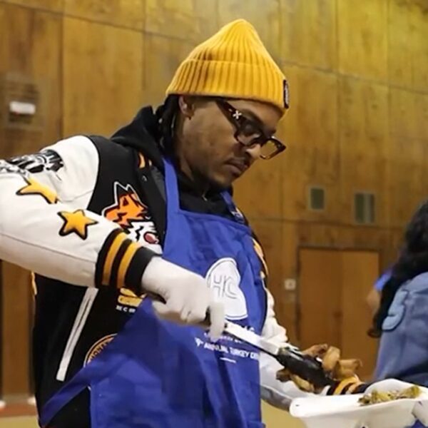 T.I. & Tiny Give Away Thousands Of Thanksgiving Meals In Atlanta