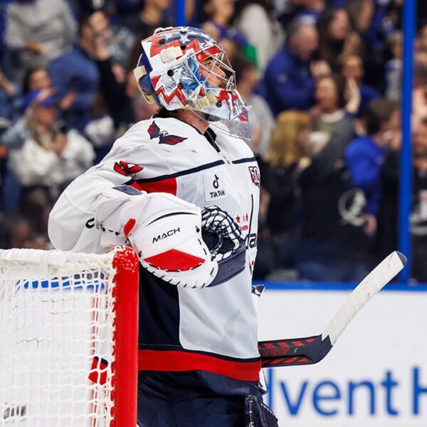 NHL goalie inexplicably places lead aim in personal web