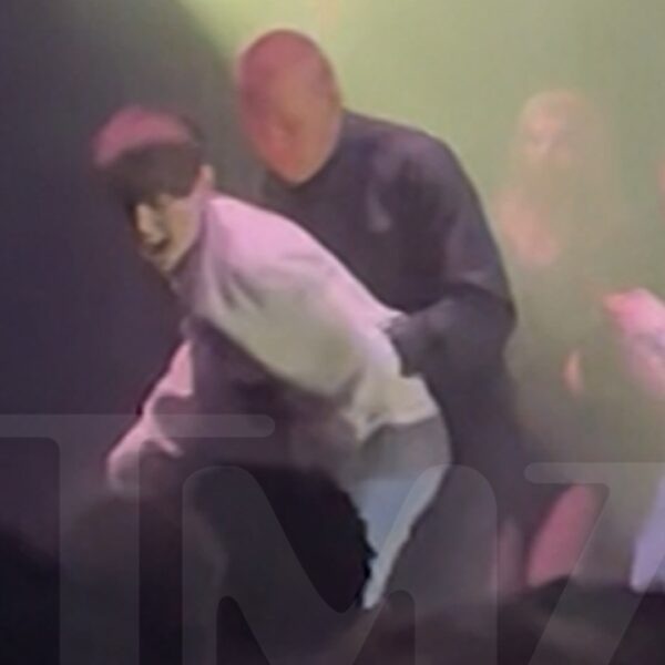 Lil Xan Body-Slammed Right After Chucking Mic, Kicking Man At Concert