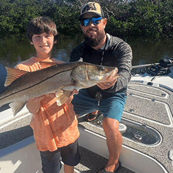 Florida fishing captain pulls off shock boat journey for teen after single…